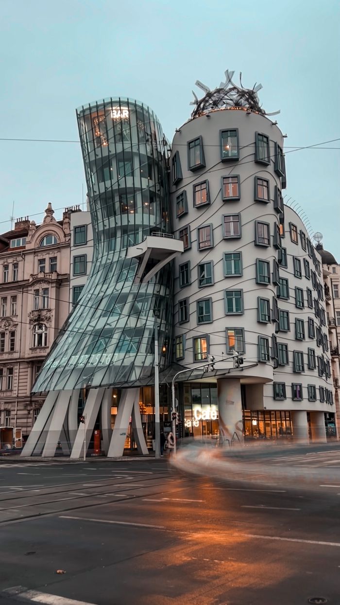 Discover the iconic Dancing House in Prague, an architectural wonder blending modern and urban design.